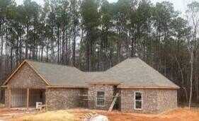 241 Lauras Cv, Starkville, MS 39759