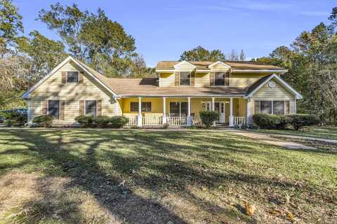 610 Oakland St, Aberdeen, MS 39730