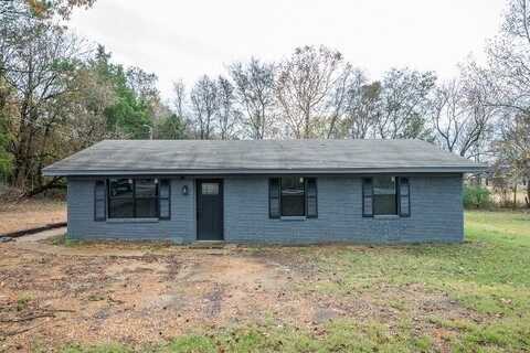 742 E Poor House Rd, Starkville, MS 39759