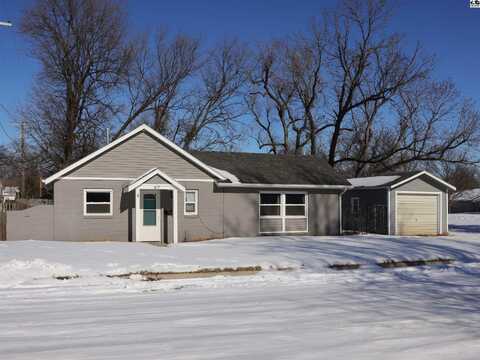 417 E Anna St, McPherson, KS 67460