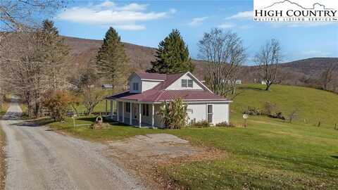 141 Firehouse Road, Whitetop, VA 24292