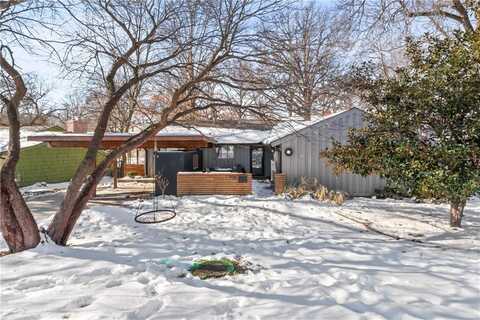 7718 Canterbury Street, Prairie Village, KS 66208