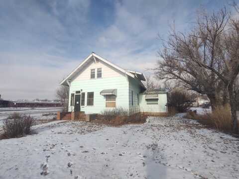 330 Dawson ST, Wolf Point, MT 59201