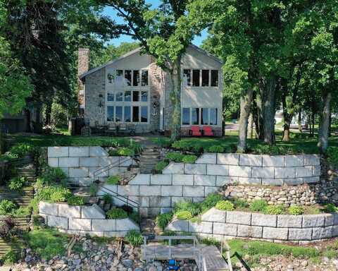 1012 Hill Street, Wahpeton, IA 51351