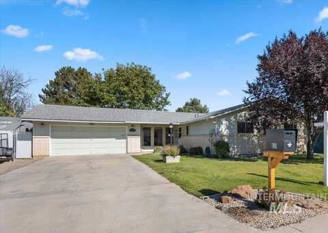 620 W Benton Ave, Nampa, ID 83651