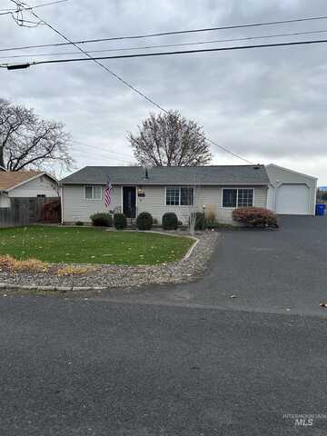 3509 14th St, Lewiston, ID 83501