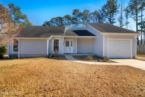 2028 Hunters Ridge Drive, Midway Park, NC 28544