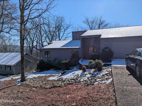 124 Sugarbush Circle, Crossville, TN 38558