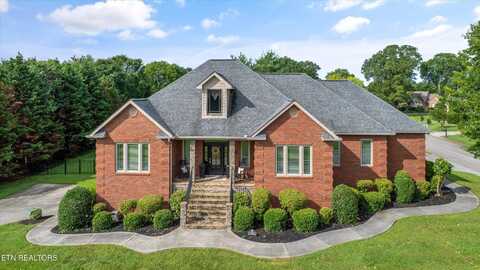 2602 Penn Marydel Way, Maryville, TN 37803