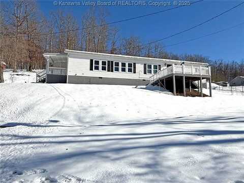 1949 Garretts Bend Road, Sod, WV 25564