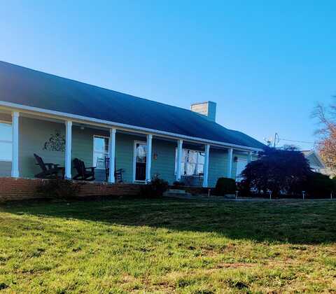 727 Burchfield Road, Dandridge, TN 37725