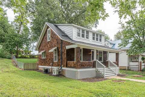 553 W 2nd Street, Washington, MO 63090