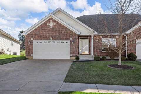 2442 Golden Bear Way, Wentzville, MO 63385