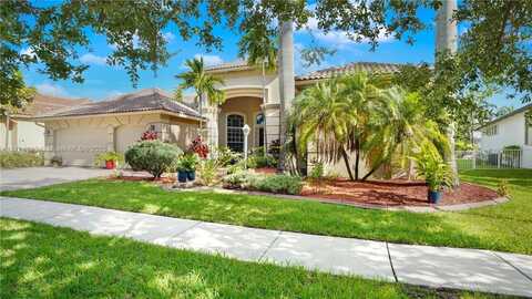 13742 NW 11th Ct, Pembroke Pines, FL 33028