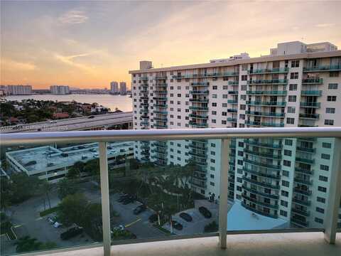 19380 Collins Ave, Sunny Isles Beach, FL 33160