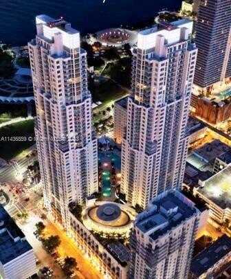 244 Biscayne Blvd, Miami, FL 33132