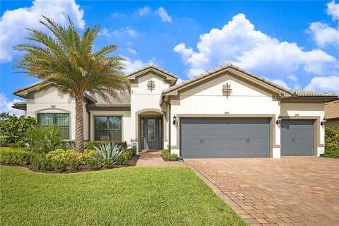 9117 Balsamo Dr, Palm Beach Gardens, FL 33412