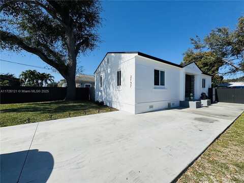 2137 NW 97th St, Miami, FL 33147