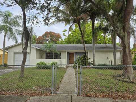 11015 SW 154th Ter, Miami, FL 33157