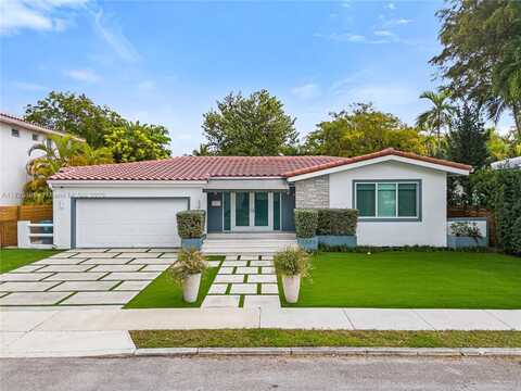 3505 Crystal View Ct, Miami, FL 33133