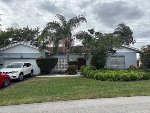 4609 Bayberry Ln, Tamarac, FL 33319