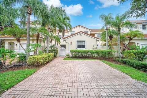 1605 Seagrape Way, Hollywood, FL 33019