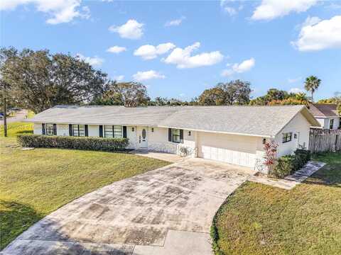 1302 SE Coral Reef St, Port Saint Lucie, FL 34983