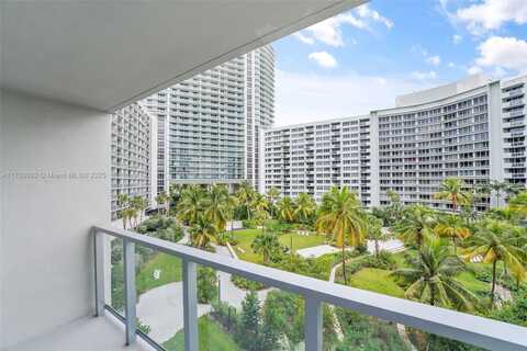 1500 Bay Rd, Miami Beach, FL 33139