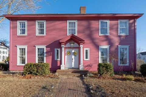 119 School Street, Bucksport, ME 04416