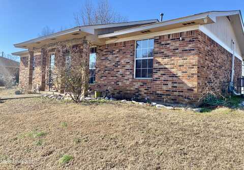 1195 Oak Drive, Tunica, MS 38676