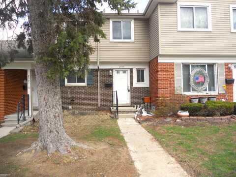 8203 FARNUM, Warren, MI 48093