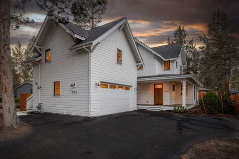 61661 Woodriver Drive, Bend, OR 97702