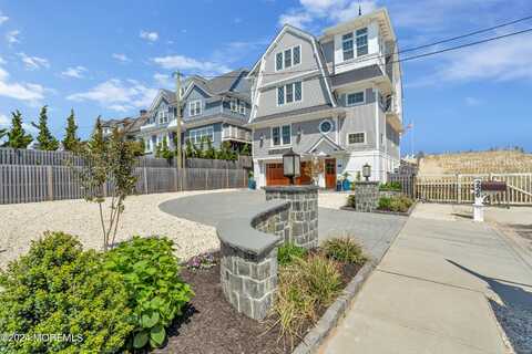 226 Dune Avenue, Mantoloking, NJ 08738