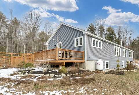 7 Pollock Drive, Pownal, ME 04069