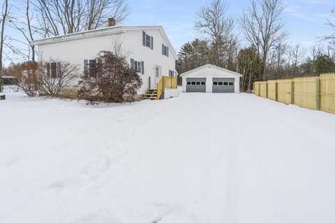 587 Main Road, Milford, ME 04461