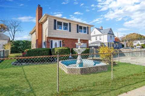 260 Bayview Avenue, Amityville, NY 11701