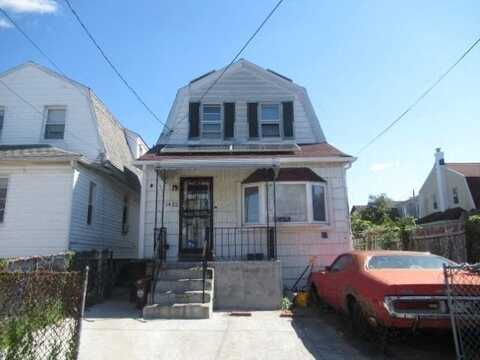 14-32 Pearl Street, Far Rockaway, NY 11691