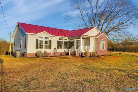 1415 County Road 460, Mount Hope, AL 35651