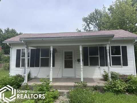 505 W Jefferson Avenue, Fairfield, IA 52556