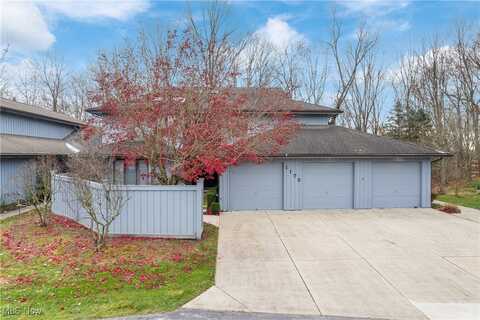 1175 Inverness Lane, Stow, OH 44224