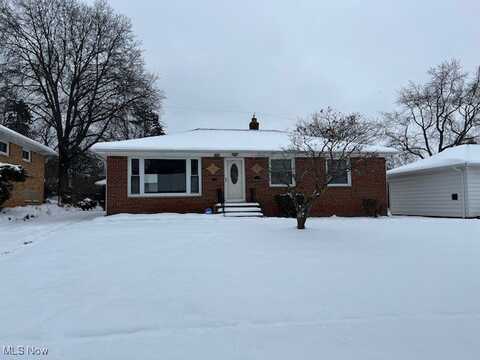 4465 E Frontenac Drive, Warrensville Heights, OH 44128