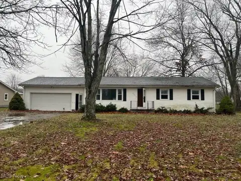 330 Susan Drive, Jefferson, OH 44047