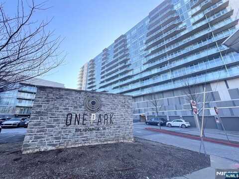 320 Adolphus Avenue 1016, Cliffside Park, NJ 07010