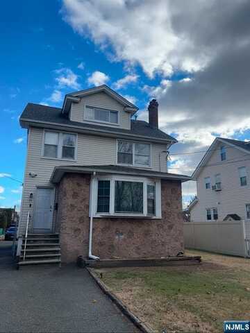 16 Riverside Avenue 1, Lyndhurst, NJ 07071