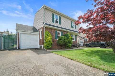 174 Birchwood Drive, Elmwood Park, NJ 07407