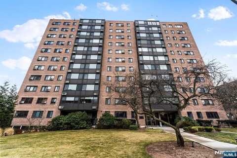 90 Prospect Avenue 2A, Hackensack, NJ 07601