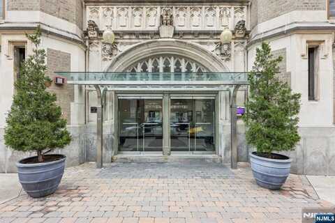 501 Adams Street 1H, Hoboken, NJ 07030