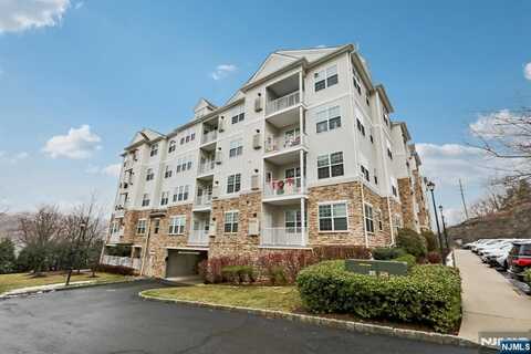 4401 Ramapo Court, Riverdale, NJ 07457