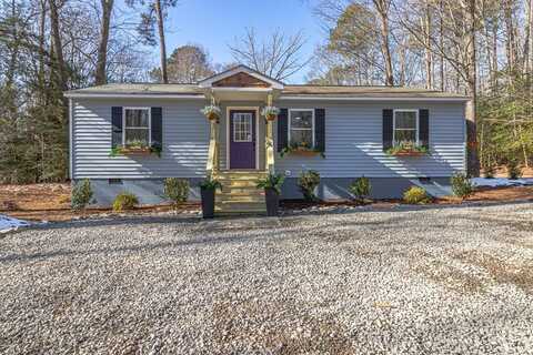 853 Regent Road, Topping, VA 23169