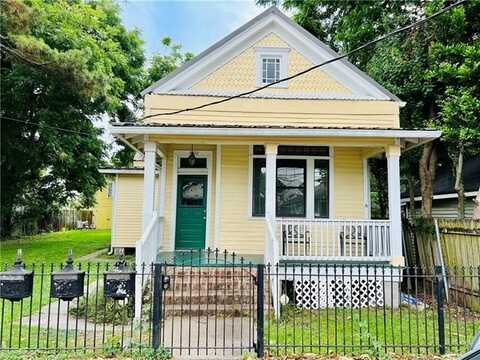 7722 PANOLA Street, New Orleans, LA 70118